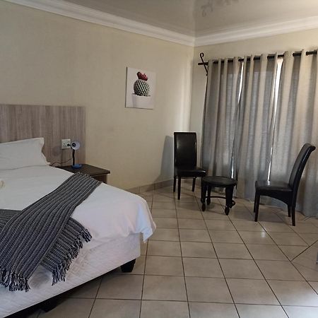 Hotel 4 Seasons Country Club Bronkhorstspruit Exterior foto